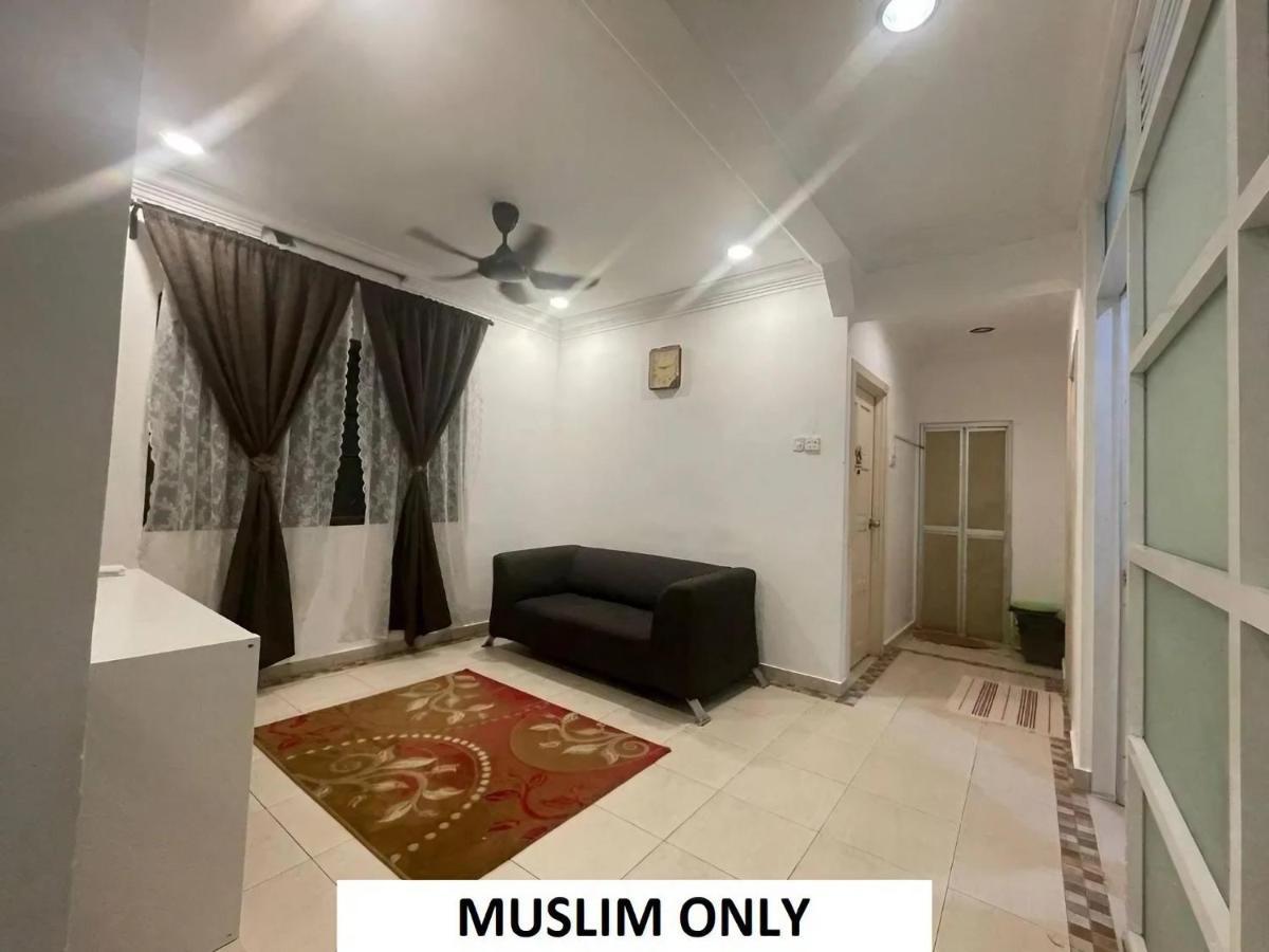 Homestay Laman Nuri, Kota Damansara Petaling Jaya Dış mekan fotoğraf